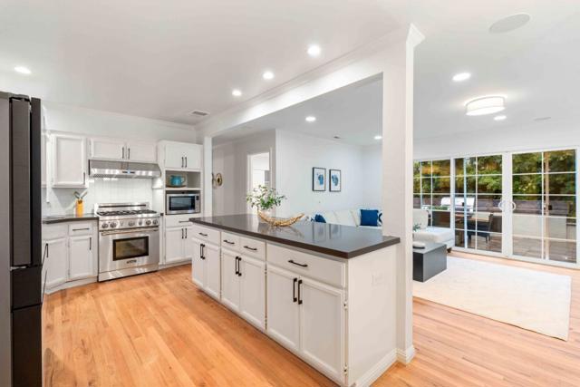 173 Ivy Hill Way, Los Gatos CA: https://media.crmls.org/mediaz/ae233480-fc9f-45e4-a892-d1372090ae9a.jpg