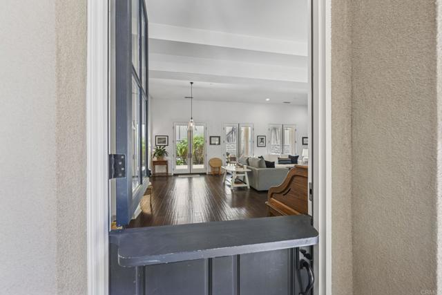 939 Bluejack Road, Encinitas CA: https://media.crmls.org/mediaz/ae23b596-51d8-4225-a727-33f93e169f40.jpg