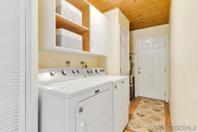 Image 25 of 64 For 28967 Oak Ln
