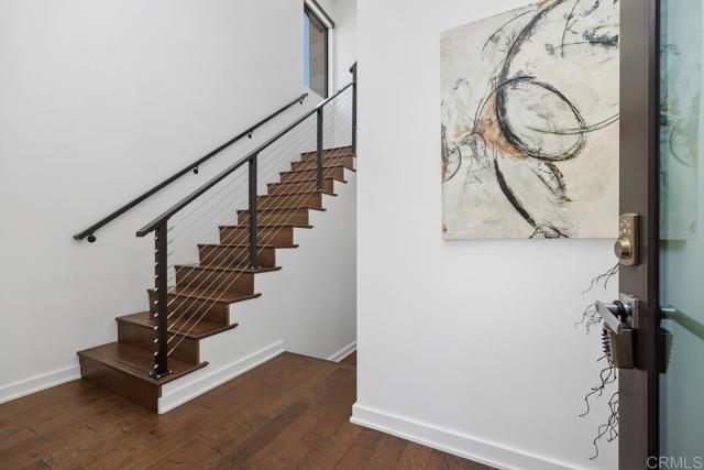 731 Valley Avenue, Solana Beach CA: https://media.crmls.org/mediaz/ae28e60b-0781-4b1d-b126-cb2d9ef68eff.jpg
