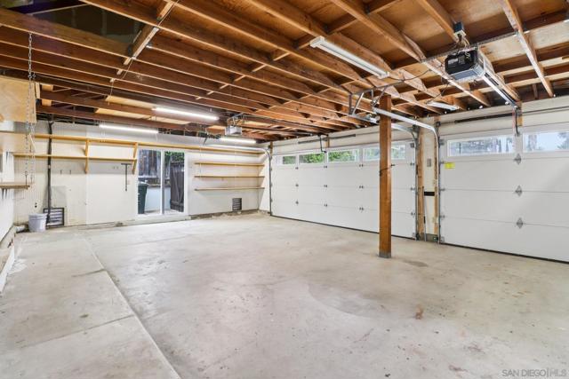 13080 Camino Del Valle, Poway CA: https://media.crmls.org/mediaz/ae28f6e2-0c32-4d04-93ab-d81655a9d00c.jpg