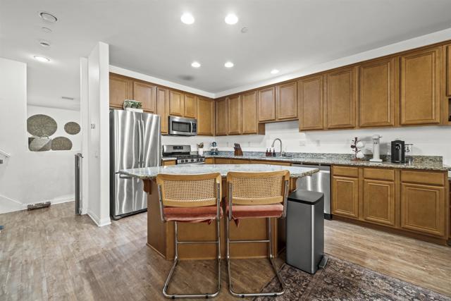 Detail Gallery Image 15 of 32 For 231 Vermont Ct, El Cajon,  CA 92020 - 3 Beds | 2 Baths