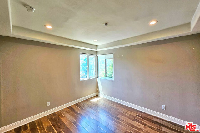4220 Fair Avenue, North Hollywood CA: https://media.crmls.org/mediaz/ae291829-55dd-4565-9b65-7b22904aee60.jpg