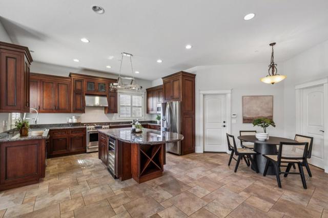 414 Belleville Boulevard, Half Moon Bay CA: https://media.crmls.org/mediaz/ae2990d1-3112-4b37-bd76-3ba204860ab0.jpg