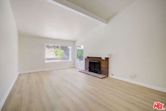 315 Eagle Ridge Street photo 5