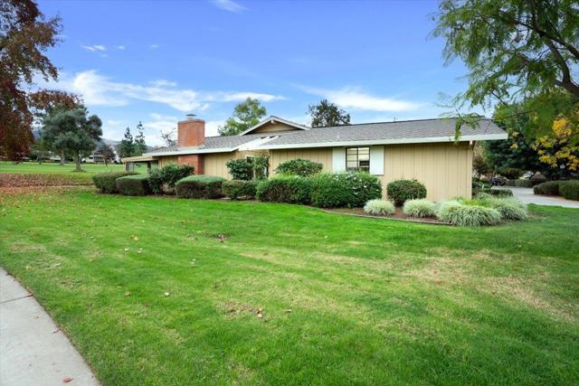 5050 Cribari Vale, San Jose CA: https://media.crmls.org/mediaz/ae2a8c2a-3045-40df-a807-78144b867900.jpg