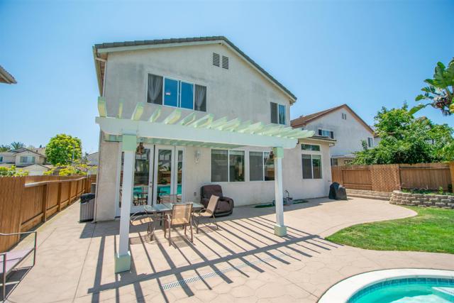 Detail Gallery Image 14 of 58 For 5080 Sea Reef Pl, San Diego,  CA 92154 - 4 Beds | 2/1 Baths