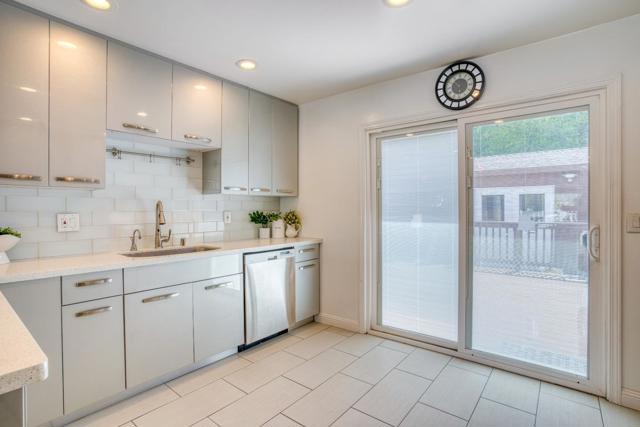 3601 Figueroa Drive, San Leandro CA: https://media.crmls.org/mediaz/ae2bf817-abb7-408d-b9f6-caa42224670c.jpg