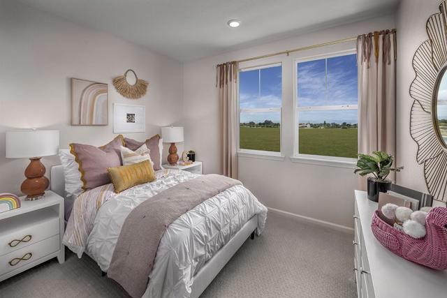 1911 Amaryllis Drive, Hollister CA: https://media.crmls.org/mediaz/ae2c2b93-5497-44e2-9d23-bf725824e6e0.jpg