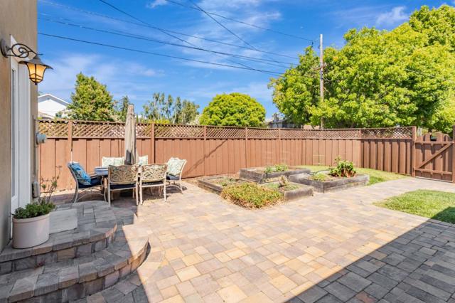 1304 Randol Avenue, San Jose CA: https://media.crmls.org/mediaz/ae2c90c5-4c9e-454b-bec2-5a3a31620e4b.jpg