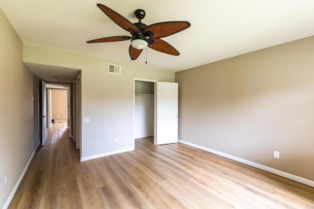 Detail Gallery Image 17 of 35 For 16577 Caminito Vecinos, San Diego,  CA 92128 - 2 Beds | 2 Baths
