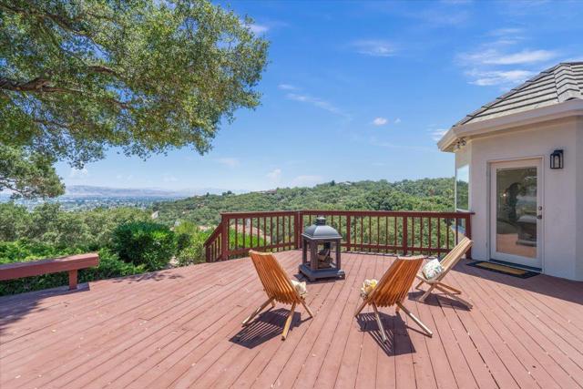 8710 Wild Iris Drive, Gilroy CA: https://media.crmls.org/mediaz/ae2da2d6-6449-4519-9e98-93fc628813ec.jpg