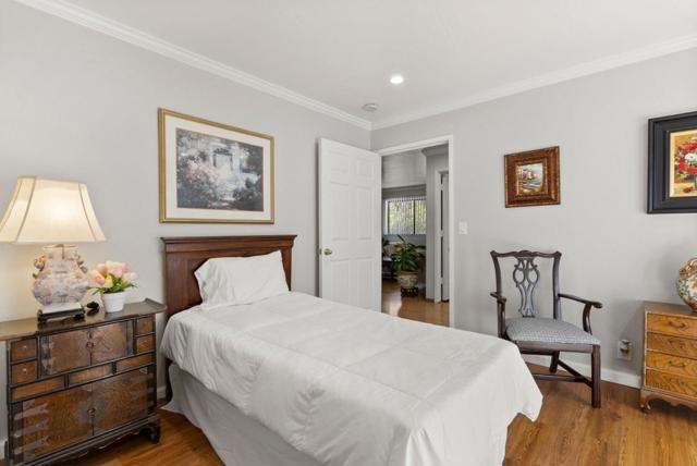 40 Shelter Creek Lane, San Bruno CA: https://media.crmls.org/mediaz/ae2df5c4-8df4-49db-b11e-a75bbb58d987.jpg