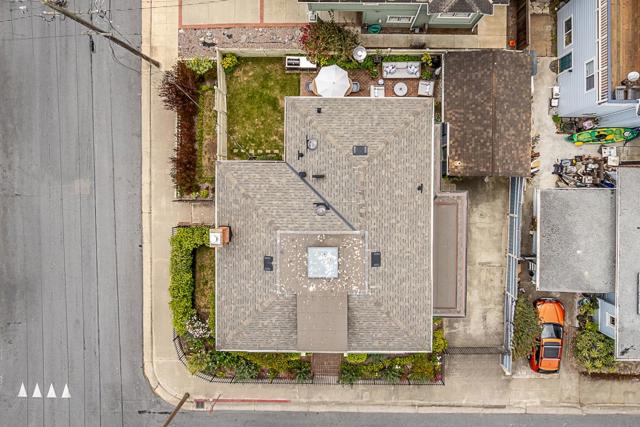 543 Spruce Avenue, Pacific Grove CA: https://media.crmls.org/mediaz/ae2efa4f-cdaa-46da-a6eb-7c8b64574a0b.jpg
