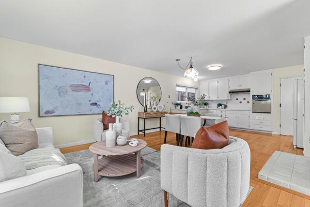 1694 Hyde Drive, Los Gatos CA: https://media.crmls.org/mediaz/ae2fd5d1-1deb-40e6-b8da-f5dba6d2ef06.jpg
