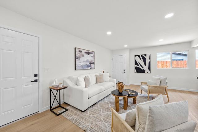 3534 36 Collier Ave, San Diego CA: https://media.crmls.org/mediaz/ae301b46-e0ad-44f3-8328-195d489d3668.jpg