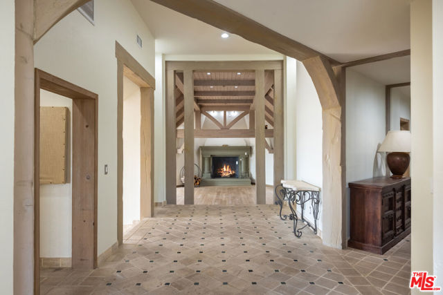 Drew Fenton | 1041 Somera Road Los Angeles CA | MLS: 7410994 Drew Fenton | 1041 Somera Road Los Angeles CA | MLS: 7410994