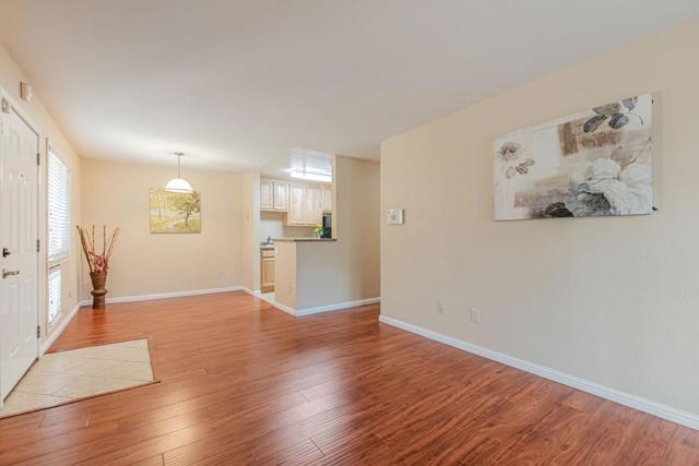 130 Monte Verano Court, San Jose CA: https://media.crmls.org/mediaz/ae32e6b0-69b9-4477-8a65-1f5e4c938d99.jpg