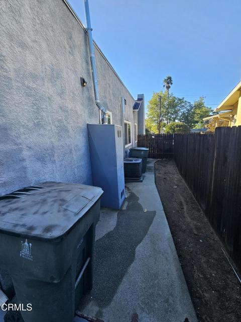 Detail Gallery Image 24 of 28 For 501 Macdonald St #1,  Pasadena,  CA  - 2 Beds | 1 Baths