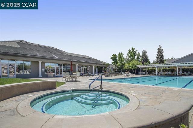 2030 Kent Dr, Brentwood CA: https://media.crmls.org/mediaz/ae344aad-2269-4e10-a475-5884538bb0e1.jpg