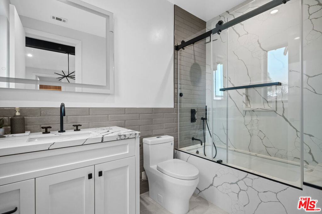 MLS #26912877 image #16