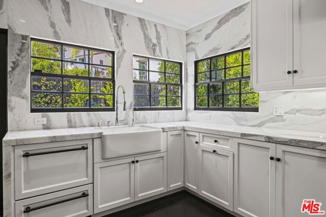 1348 Miller Drive, West Hollywood CA: https://media.crmls.org/mediaz/ae36fcc0-2f87-43e8-a04e-50e0c7dbb313.jpg