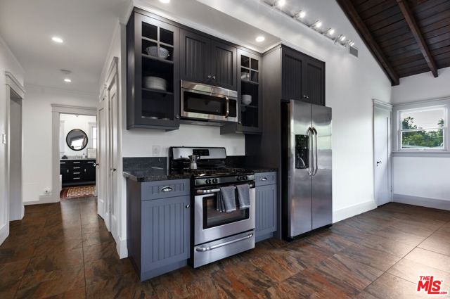 5850 Foothill Drive, Los Angeles CA: https://media.crmls.org/mediaz/ae3773f0-b1fd-4204-9458-a543df9b0f54.jpg