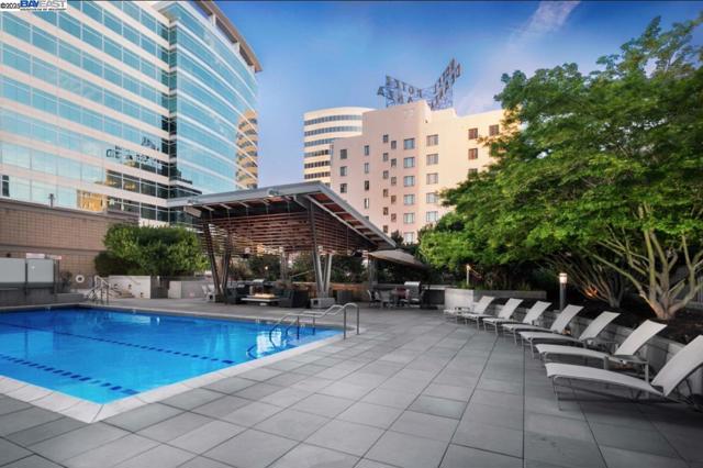 38 N Almaden Blvd, San Jose CA: https://media.crmls.org/mediaz/ae37f4ef-28df-45e0-a3b6-170e4d00ba8e.jpg