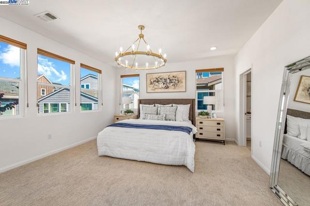 4338 Healdsburg Way, Dublin CA: https://media.crmls.org/mediaz/ae39e722-a478-43be-9a7e-89e72c0e494e.jpg