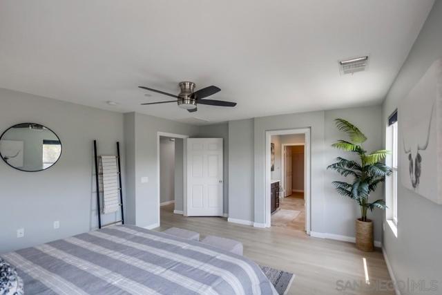 13216 Cuyamaca Vista Dr, Lakeside CA: https://media.crmls.org/mediaz/ae3af897-6f09-40d8-8a12-32b4abc00ec2.jpg