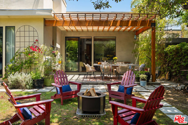 4 Bed Home for Sale in Venice, California