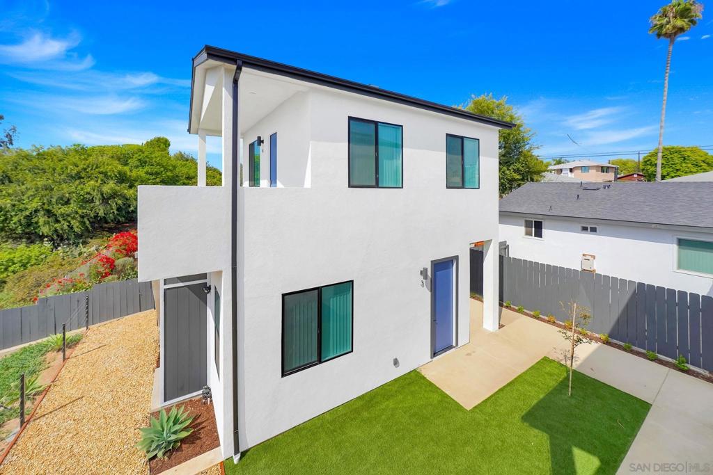 MLS #250040202SD image #30