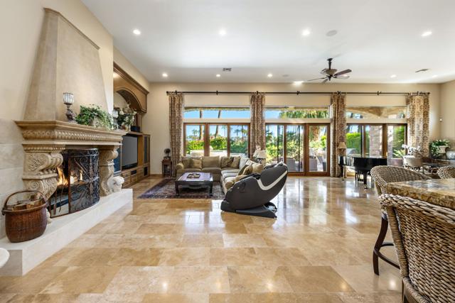 81874 Couples Court, La Quinta CA: https://media.crmls.org/mediaz/ae3ddc42-521b-4072-bc6f-db1771b5a5af.jpg