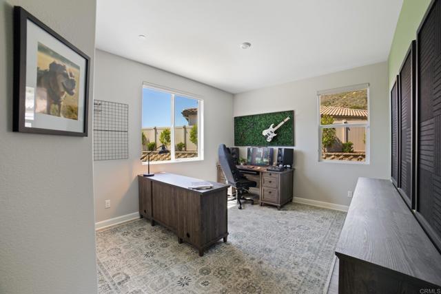 Detail Gallery Image 17 of 42 For 4650 Silent Knoll Dr, Fallbrook,  CA 92028 - 4 Beds | 3 Baths