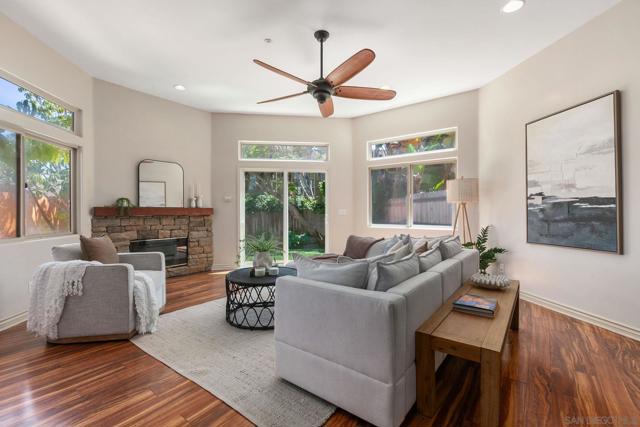 137 Jupiter Street, Encinitas CA: https://media.crmls.org/mediaz/ae3fb1a3-dea4-4bba-8ae1-6a5066a2a820.jpg