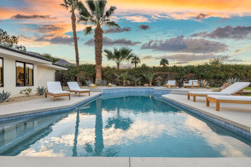 MLS #219138891DA image #14