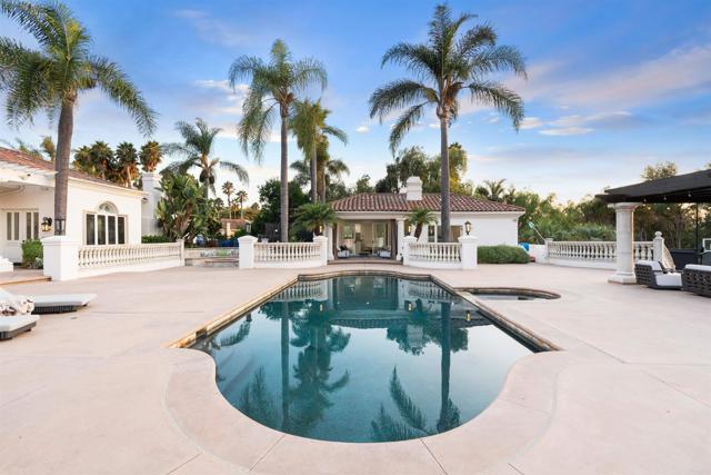 Detail Gallery Image 28 of 65 For 6998 Rancho La Cima, Rancho Santa Fe,  CA 92067 - 7 Beds | 8/1 Baths