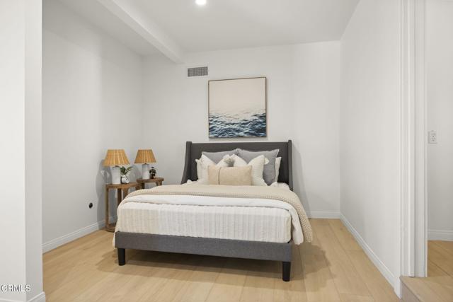 2371 Foster Avenue, Ventura CA: https://media.crmls.org/mediaz/ae417884-a041-4abc-89cb-9d543c250a34.jpg