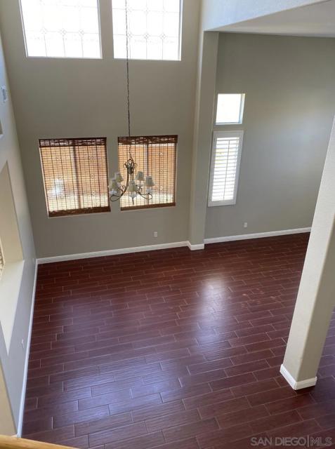 1162 Delano Court, Chula Vista CA: https://media.crmls.org/mediaz/ae42479f-8b39-444a-a58b-bd3d090a4af9.jpg