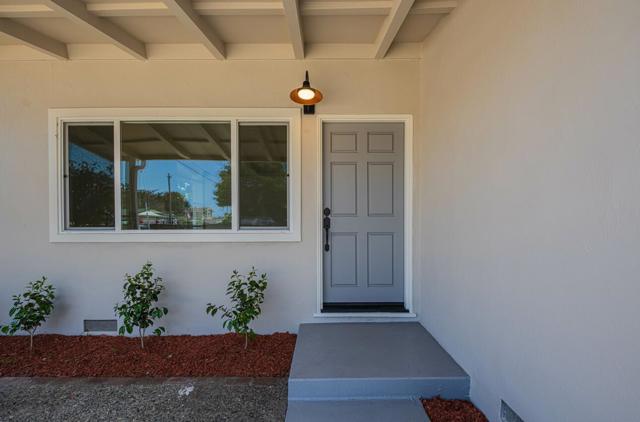 1076 Rousch Avenue, Seaside CA: https://media.crmls.org/mediaz/ae425791-2766-47d7-9194-4dd12cf5e8fa.jpg