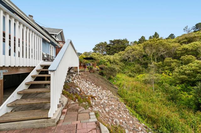 714 Rockaway Beach Avenue, Pacifica CA: https://media.crmls.org/mediaz/ae4295f3-c151-41fe-a3a2-bb07a8ed8684.jpg
