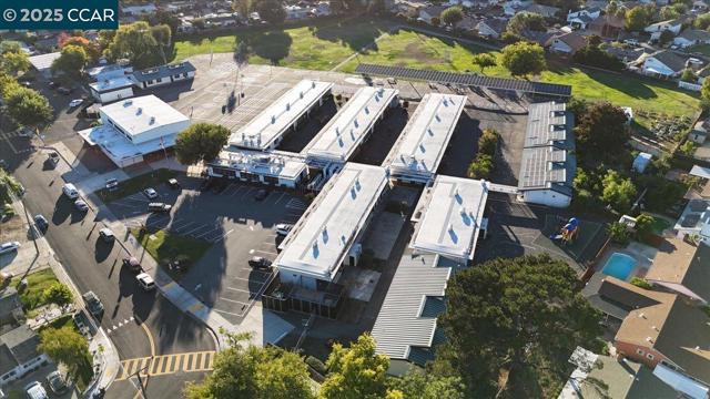 2644 E Olivera Rd, Concord CA: https://media.crmls.org/mediaz/ae438228-1e8e-4b3a-a31a-376400e65e8f.jpg