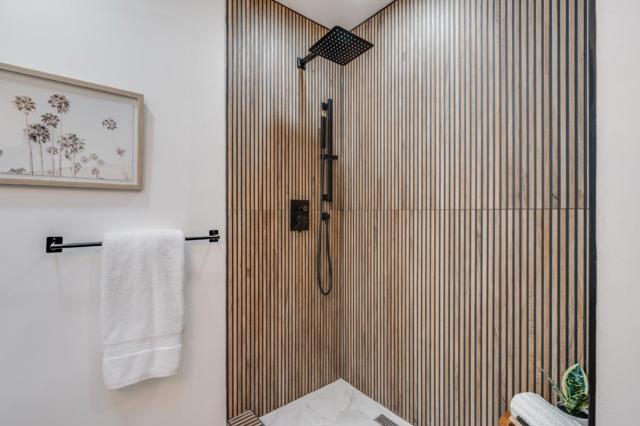 506 Bayview Drive, Aptos CA: https://media.crmls.org/mediaz/ae43aac9-570a-4d2e-a656-fcb79fae34ef.jpg