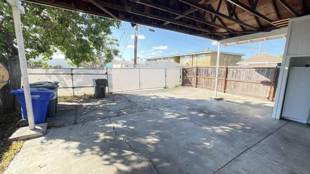 720 D Avenue, National City, California 91950, 4 Bedrooms Bedrooms, ,2 BathroomsBathrooms,Single Family Residence,For Sale,D Avenue,250016953SD