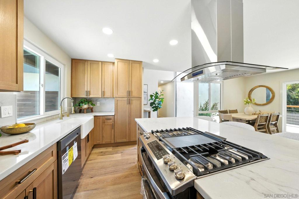 MLS #250043080SD image #6