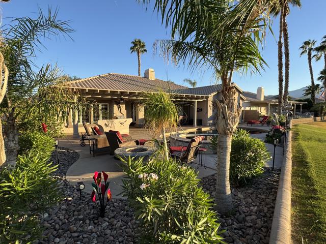 45187 Crystal Springs Drive, Indio CA: https://media.crmls.org/mediaz/ae45a085-cd85-4123-9a18-abcb3ae28d74.jpg