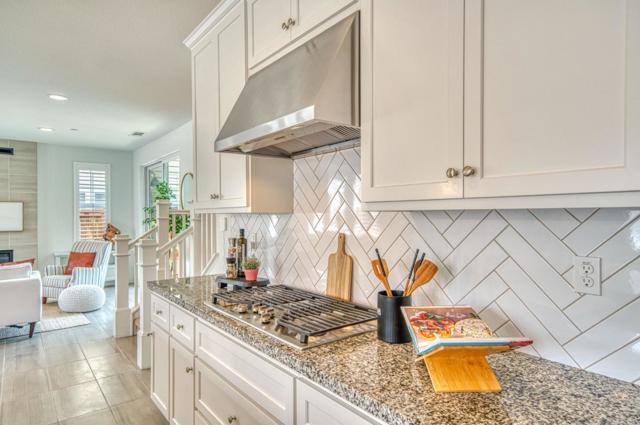 267 Sandy Gulch Drive, Marina CA: https://media.crmls.org/mediaz/ae46fe3a-f1d6-4ba4-a721-a4461fdc8f04.jpg