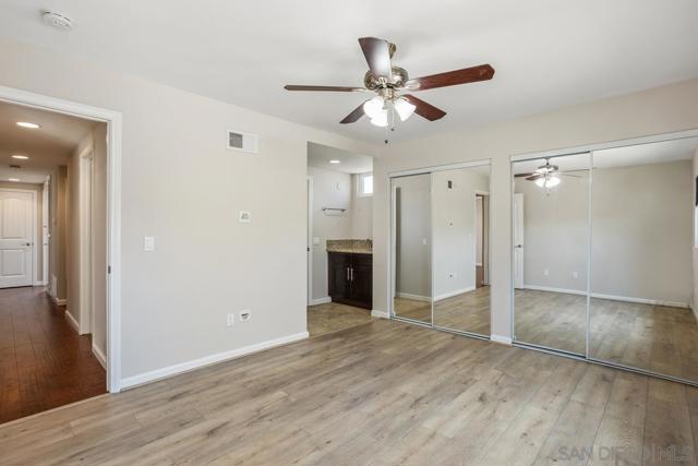 1561 Oak Hill Dr, Escondido CA: https://media.crmls.org/mediaz/ae470f1c-3016-4916-9b94-56ee3e8fd198.jpg