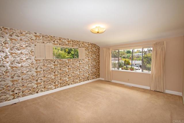 Detail Gallery Image 17 of 26 For 1124 Alta Vista Dr, Vista,  CA 92084 - 3 Beds | 2/1 Baths