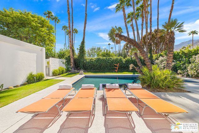 2653 S Calle Palo Fierro, Palm Springs, CA 92264